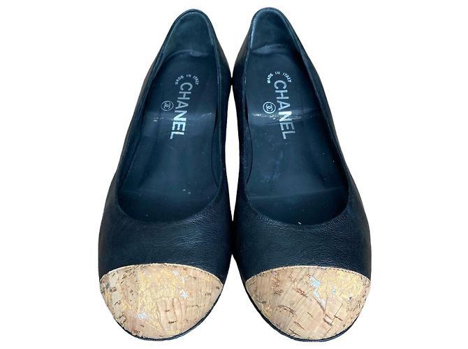 Décolleté Chanel in pelle nera con zeppa e punta in sughero 38 Nero - vista 4