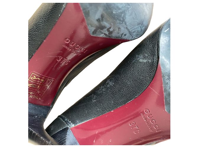 Décolleté Gucci in pelle nera con fiocco e punta aperta 37C Nero - vista 12