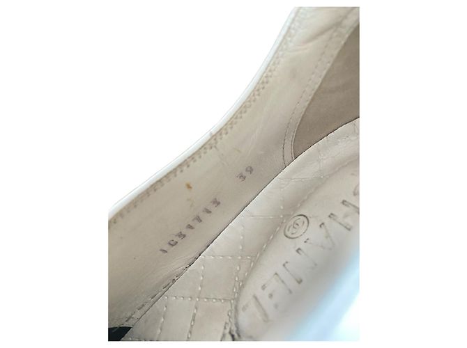 Sneakers slip on Chanel in pelle nera e bianca Nero Bianco - vista 4