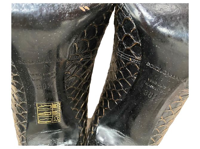 Dolce & Gabbana Black Python Leather Bow Pumps - view 12