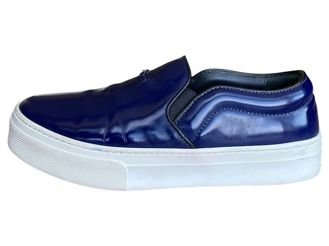 Sneakers slip on Céline in pelle verniciata blu navy - vista 6