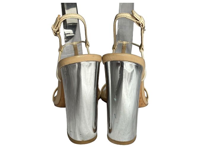 Dolce & Gabbana Sandali T-Strap con Tacco a Blocco Avorio Argento Pelle Lucida Crudo - vista 9