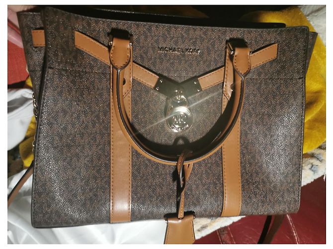 Borsa Michael Kors Hamilton in pelle marrone - vista 2