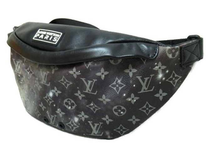 Bumbag Louis Vuitton Marsupio Galaxy Discovery con monogramma Nero - vista 3