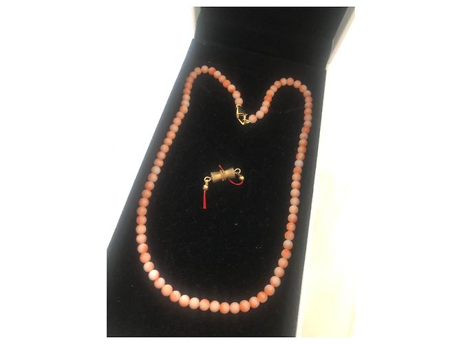 Autre Marque Halskette aus Gold und rosa Koralle - Ansicht 3