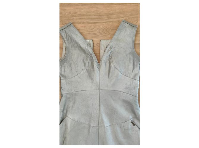Chanel Lederkleid Silber 1999 Runway - Ansicht 16