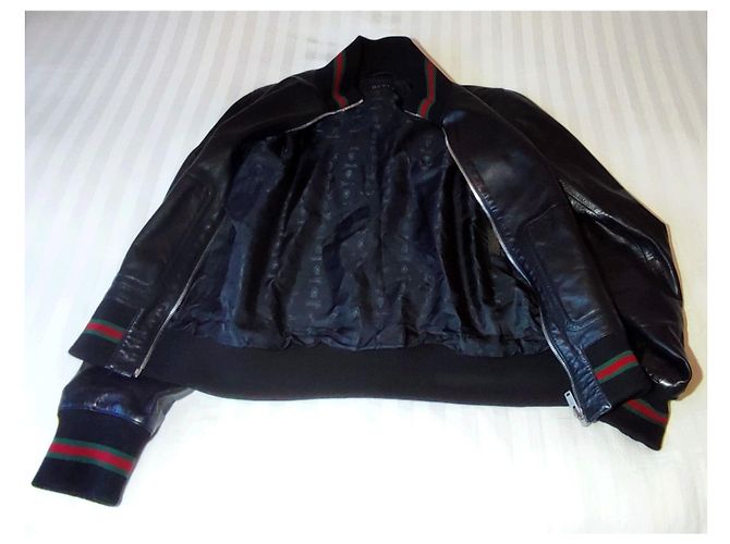 Gucci Bomber in Pelle Nero con Strisce Verdi e Rosse - vista 7