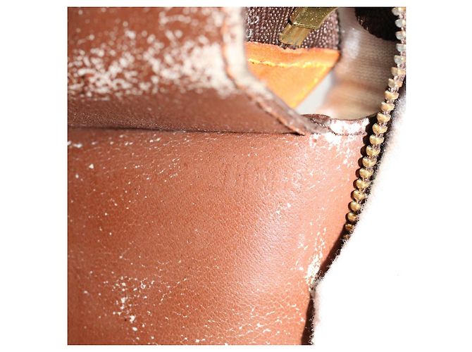 Louis Vuitton Monogram Poche Toilette 26 Marsupio M47542 LV Auth em5979 Monogramma - vista 12