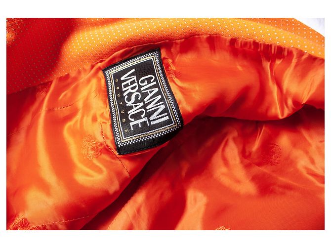Autre Marque Gianni Versace Couture, Orangefarbener Blazer und Rock - Ansicht 10