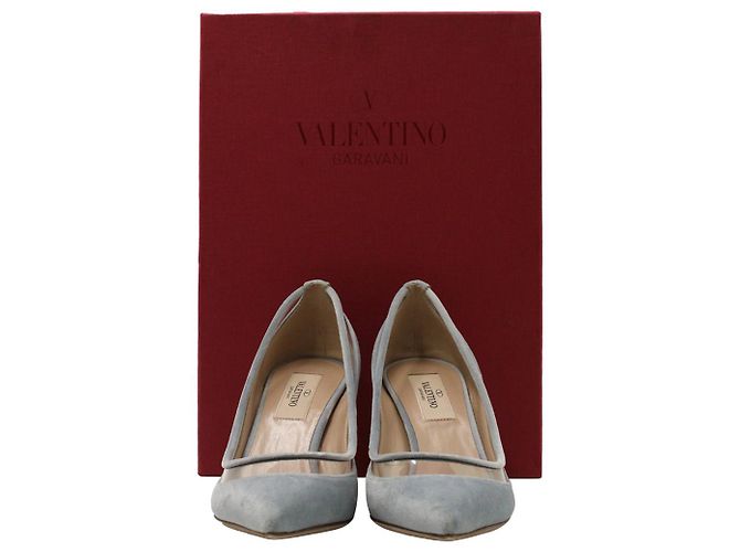 Valentino Garavani Valentino Celeste Pumps aus hellblauem Samt - Ansicht 2
