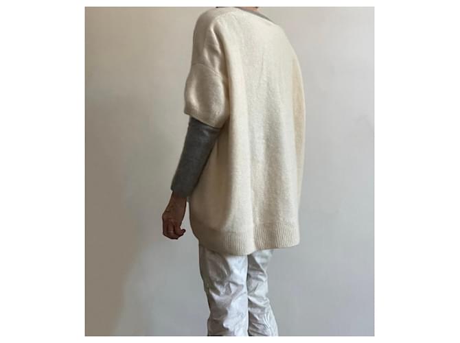 CT Plage Pullover oder Sweatshirt im Oversize-Stil mit Waschbär-Motiv in Elfenbeinfarbe, Größe 40. Creme - Ansicht 11