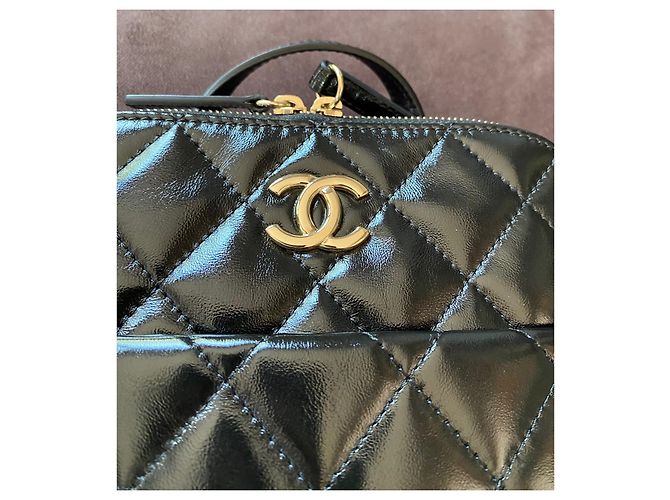 Chanel My Pocket Rucksack Schwarzes Gestepptes Glattleder - Ansicht 18