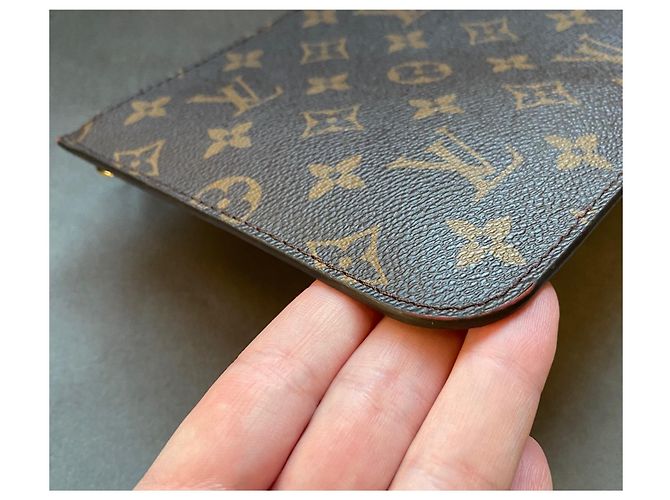 Clutch Louis Vuitton Neverfull GM Monogram Marrone - vista 6