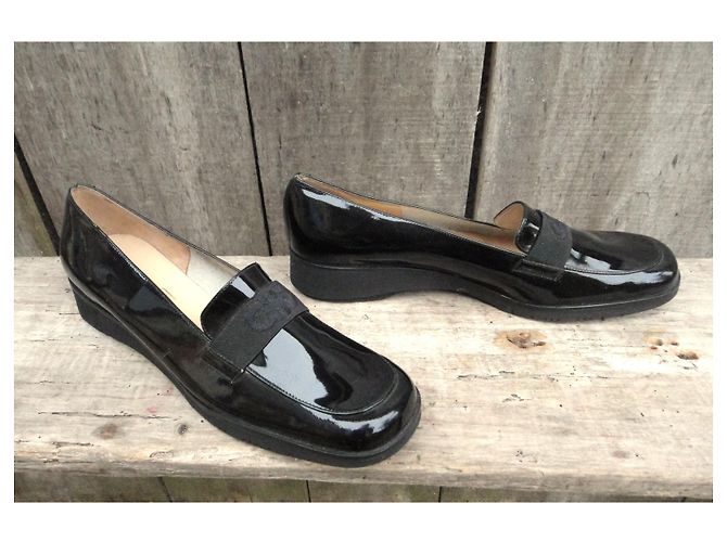 Mocassini Salvatore Ferragamo Gancini in pelle lucida nera Nero - vista 2
