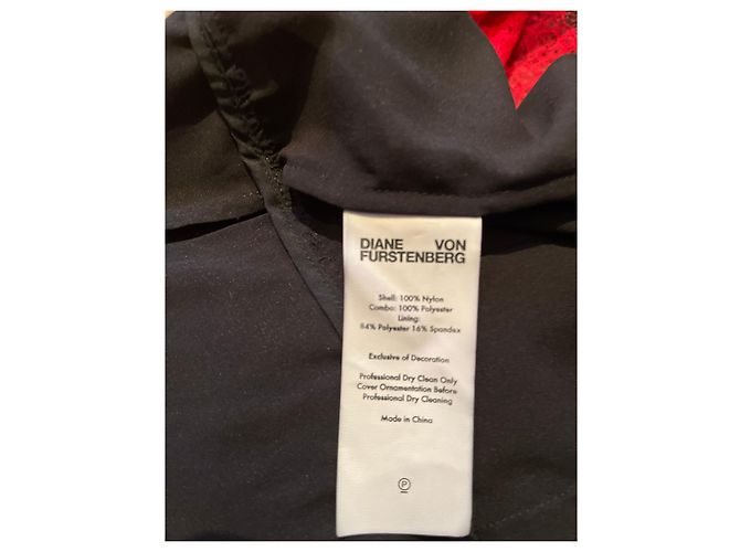 Diane Von Furstenberg DvF rotes und schwarzes Perlen-Spitzenkleid - Ansicht 4