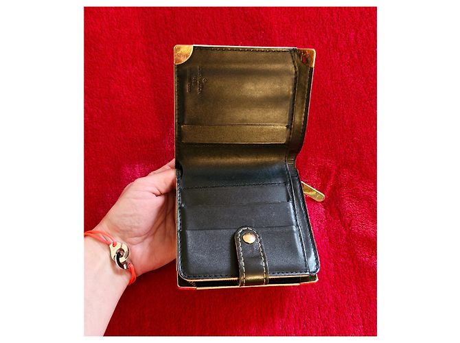 Portafoglio Louis Vuitton in pelle nero e oro D'oro - vista 9