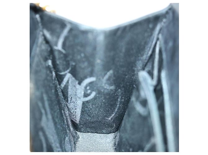 Salvatore Ferragamo Gancini Borsa A Tracolla Con Catena Pelle Nera Auth ki4289 Nero - vista 19