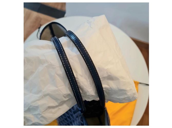 Goyard Saint Louis - vue 9
