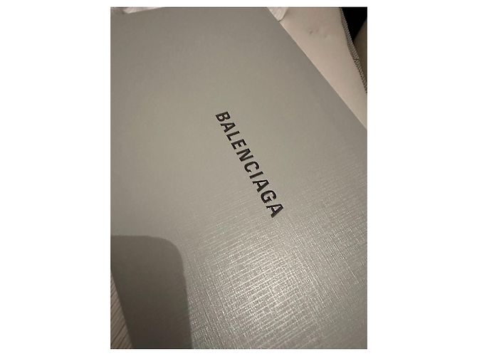 Mocassini Balenciaga in pelle nera Nero - vista 2