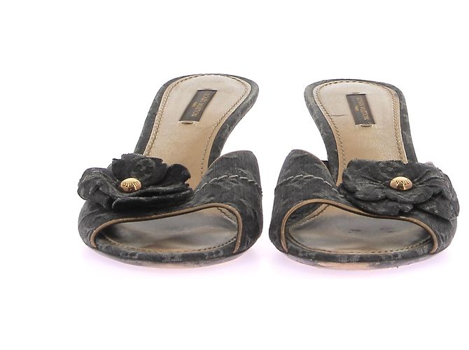LOUIS VUITTON  Mules & clogs T.eu 39 cloth Grey - vista 4