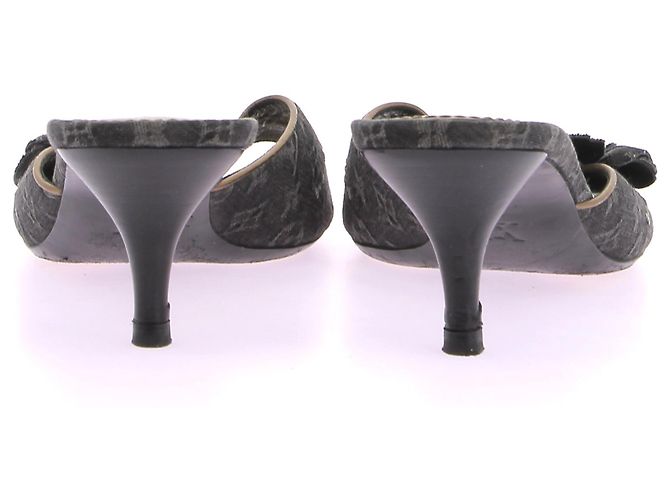 LOUIS VUITTON  Mules & clogs T.eu 39 cloth Grey - vista 5