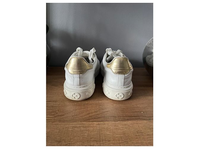 Louis Vuitton Time Out Sneaker weiß Leder 39 - Ansicht 3