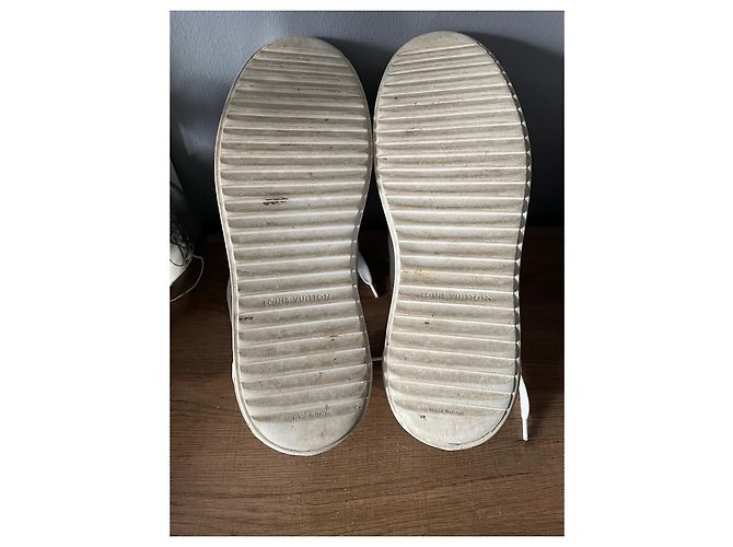 Louis Vuitton Time Out Sneaker weiß Leder 39 - Ansicht 6