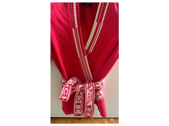 Chanel Paris-Deauville 2019 Cardigan aus Kaschmir Koralle - Ansicht 2