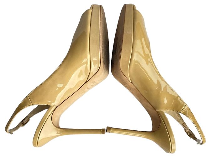 Décolleté Jimmy Choo Shaw Nude in vernice con punta aperta Beige - vista 11