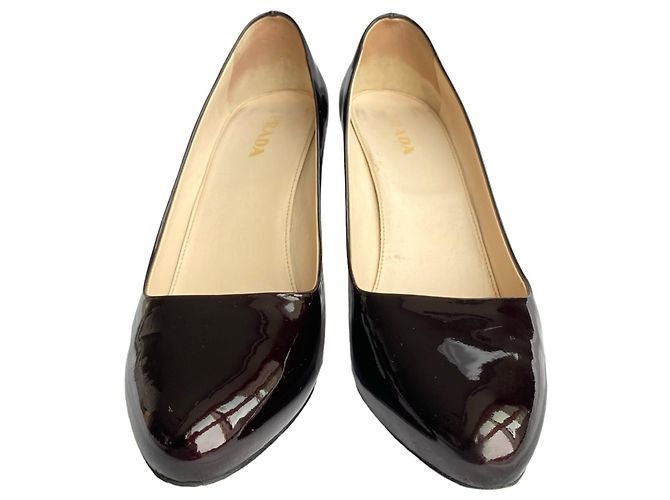 Tacones Prada de charol bordeaux con tacón triangular 40.5 Morado oscuro - vista 6