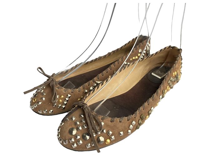 Bailarinas Dolce & Gabbana de ante marrón con tachuelas 37 Castaño Hardware de plata Gold hardware - vista 2