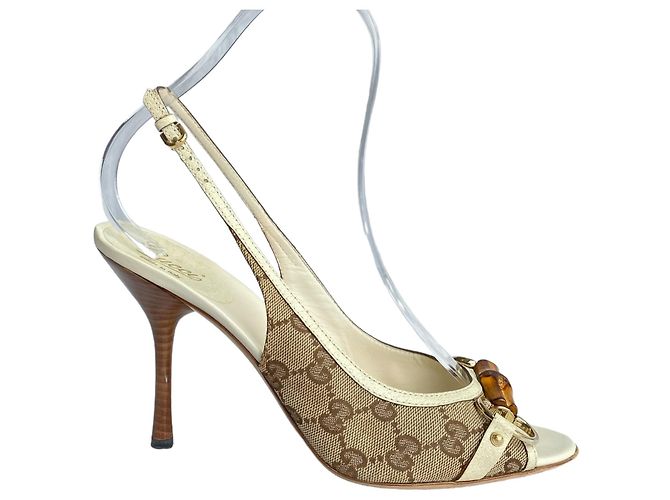 Sandali slingback Gucci Guccissima in tela beige con bambù Marrone - vista 6