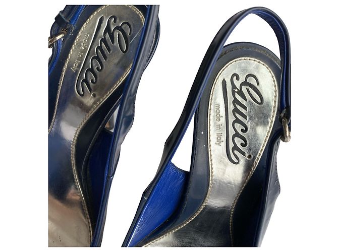 Décolleté con plateau Gucci Peep Toe Slingback in vernice blu navy - vista 11
