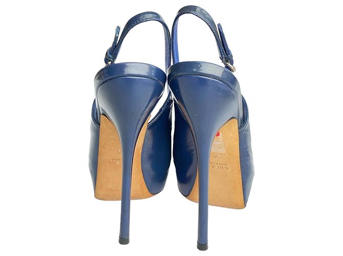 Décolleté con plateau Gucci Peep Toe Slingback in vernice blu navy - vista 12