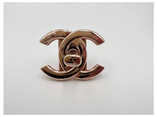 CHANEL original CC turnlock closure Golden - view 4