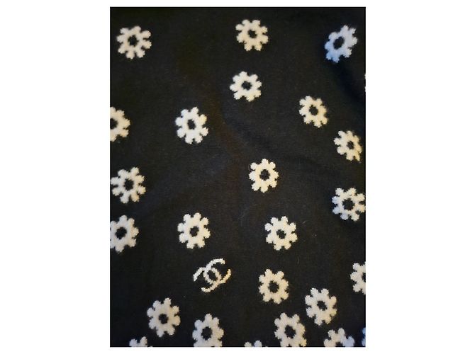 Chanel Rockanzug aus Kaschmir Blau M - Ansicht 3