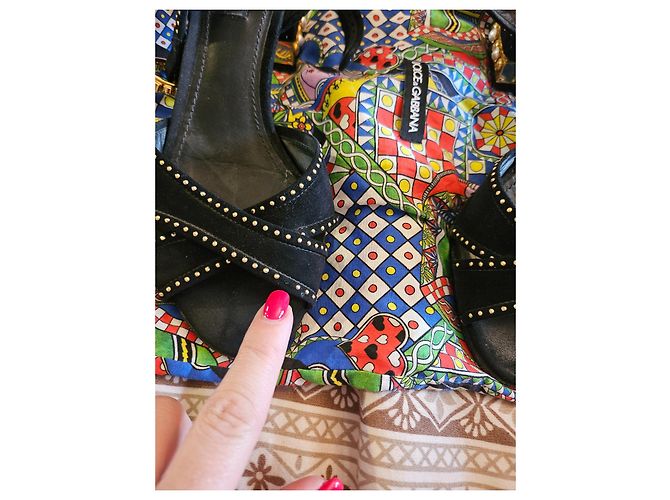 Sandali Dolce & Gabbana in velluto nero - vista 3
