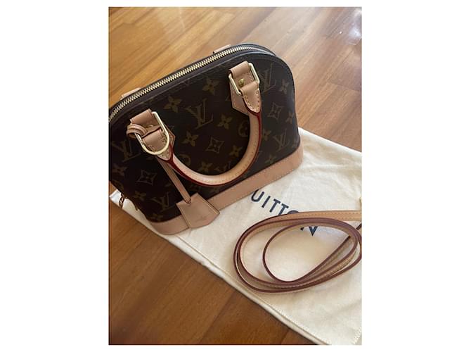 Louis Vuitton Alma BB Beige - vista 10