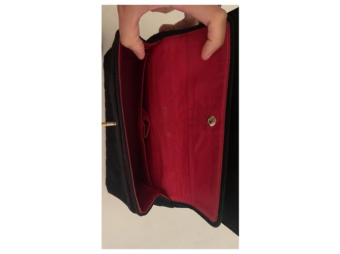 Chanel Classique Timeless Petit borsa a spalla nera tela Nero - vista 12