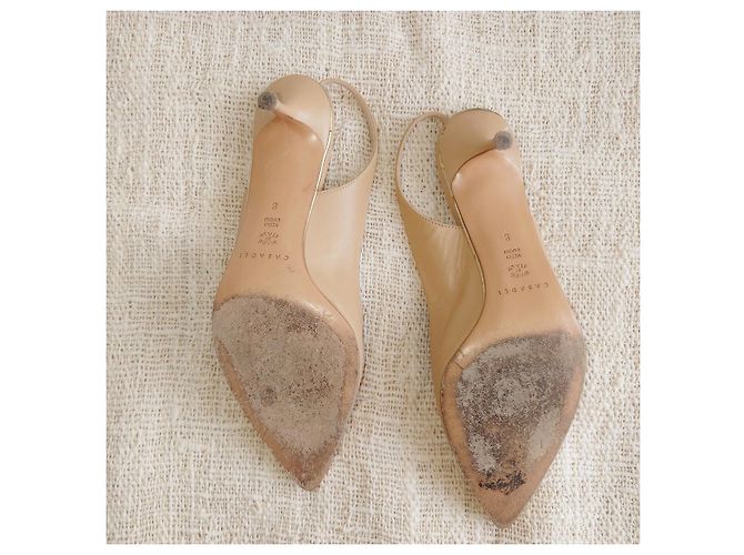 Casadei Pumps aus Leder in Beige mit Riemchen - Ansicht 9