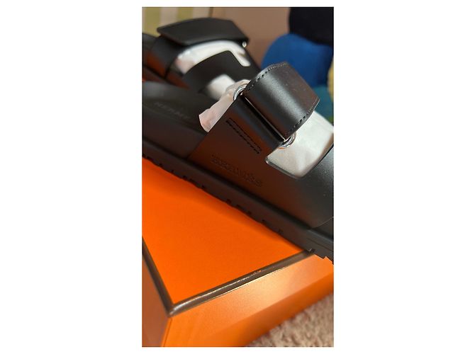 Sandali Hermès Chypre in pelle nera Nero - vista 5
