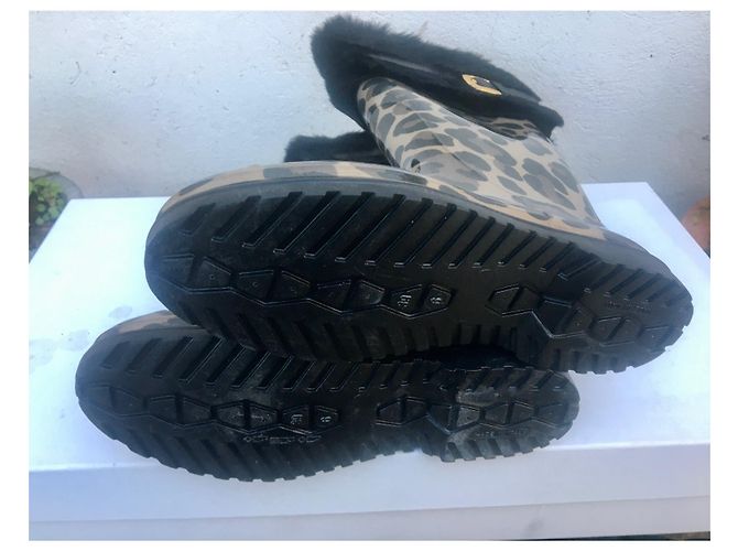 Botas de goma Moschino Cheap And Chic Leopardo - vista 8
