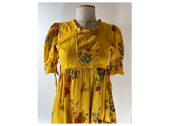 Autre Marque Vestido Sportalm de lino amarillo con flores - vista 2