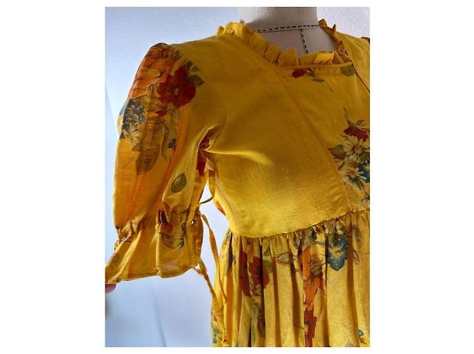 Autre Marque Vestido Sportalm de lino amarillo con flores - vista 5