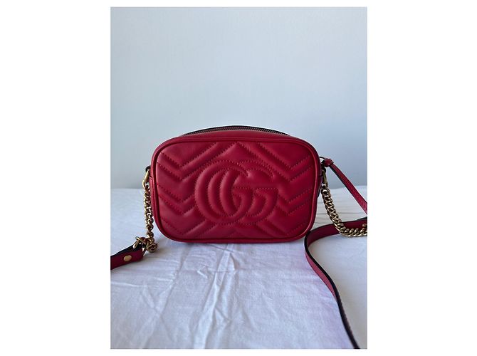 Gucci Borsa mini GG Marmont matelassé Rosso - vista 5