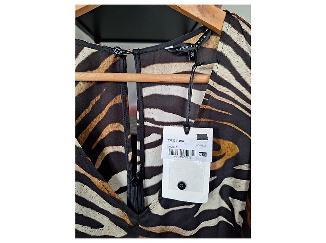 Tara Jarmon Romelle Kleid mit Zebra Muster Schwarz - Ansicht 3