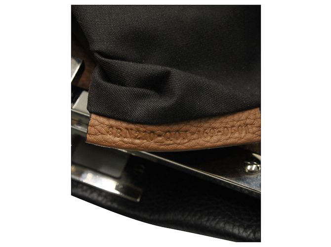 Fendi Peekaboo media in pelle Selleria nera Nero - vista 12