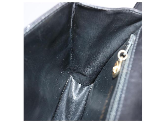 CHANEL Matelassé Turn Lock Gürteltasche Lammleder Schwarz CC Auth yk11590 - Ansicht 16