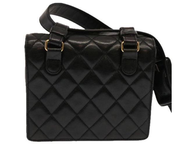 CHANEL Matelassé Turn Lock Gürteltasche Lammleder Schwarz CC Auth yk11590 - Ansicht 3