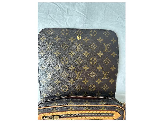 Borsa Louis Vuitton Saint-Germain Marrone - vista 7